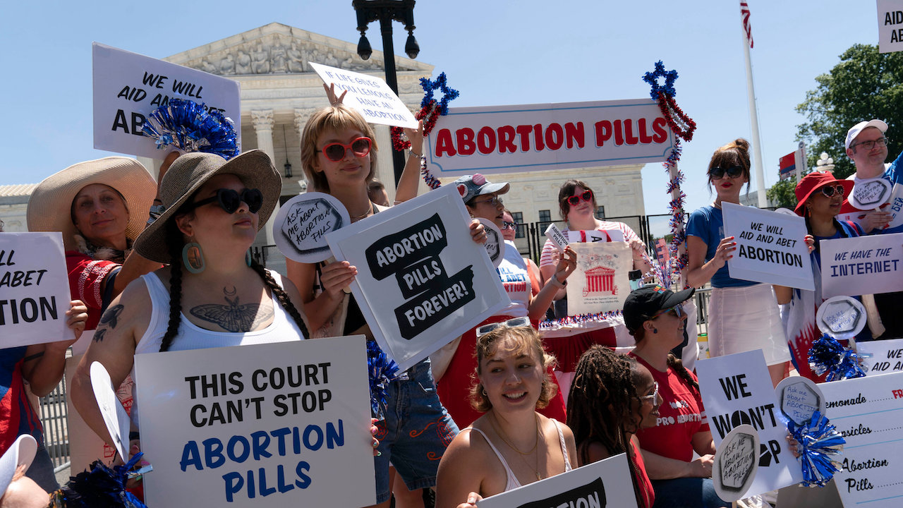 abortion_pills_protest