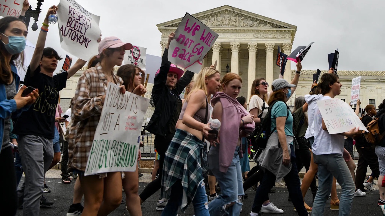 dc_roe_protest